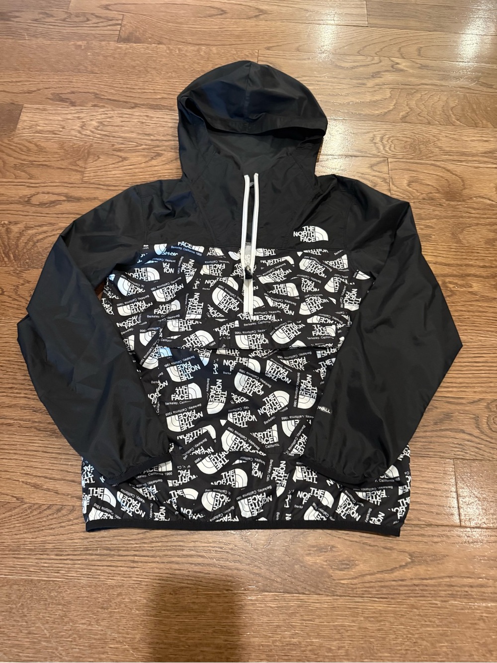 The North Face Black & White Logo-Print Kids Anorak Rain Jacket